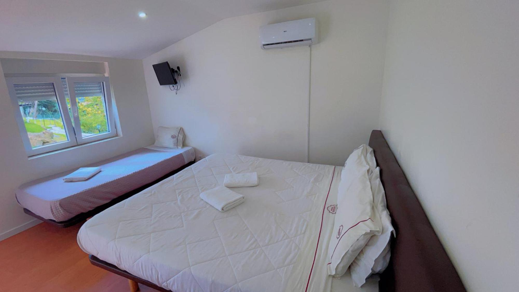 Jantesta Guest House โกอิมบรา ภายนอก รูปภาพ